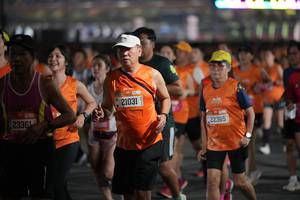 BIB: 23361, 21031, 22365
                            <button type="button" onclick="openModal(21006732)" class="btn btn-primary btn-sm float-right btn-popup" data-toggle="modal" data-target=".modal-high-quality">
                        <i class="fas fa-shopping-cart"></i> Add to Cart
                    </button>
                                            <button type="button" onclick="isThisMe(21006732, true)" class="btn btn-success btn-sm float-right btn-popup btn-isme hidden" data-toggle="tooltip" data-placement="bottom" title="นี่คือรูปของคุณใช่ไหม คลิกที่นี่เพื่อเอาเข้าอัลบั้ม">
                        <i class="fas fa-plus"></i> Add to album
                    </button>
                    <button type="button" onclick="isThisMe(21006732, false)" class="btn btn-warning btn-sm float-right btn-popup btn-isnotme hidden">
                        <i class="fas fa-ban"></i> Remove from album
                    </button>